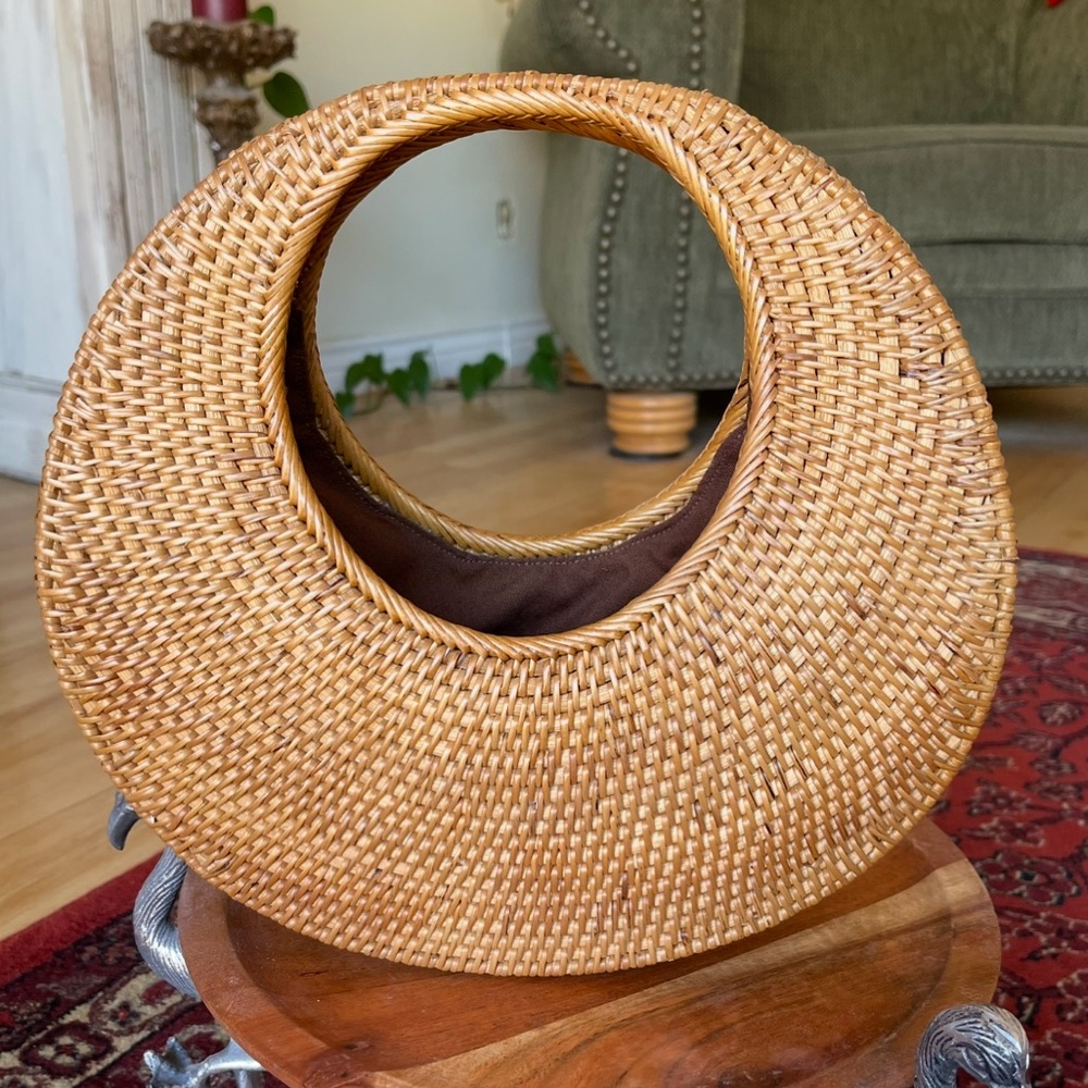 AQUA (?) Via Bloomingdale’s Wicker Rattan Purse Drawstring *Flower Not Included